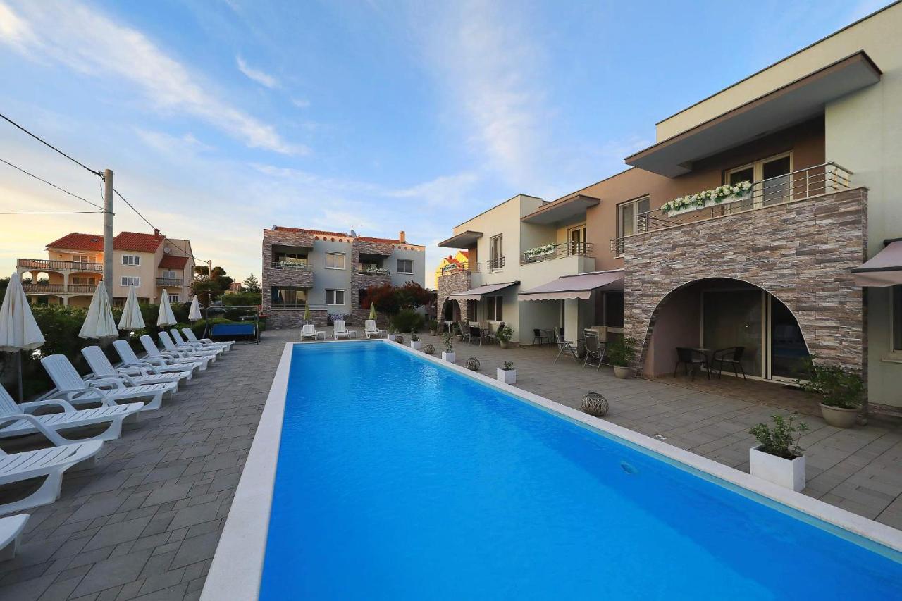 Apartments Punta Privlaka  Bagian luar foto