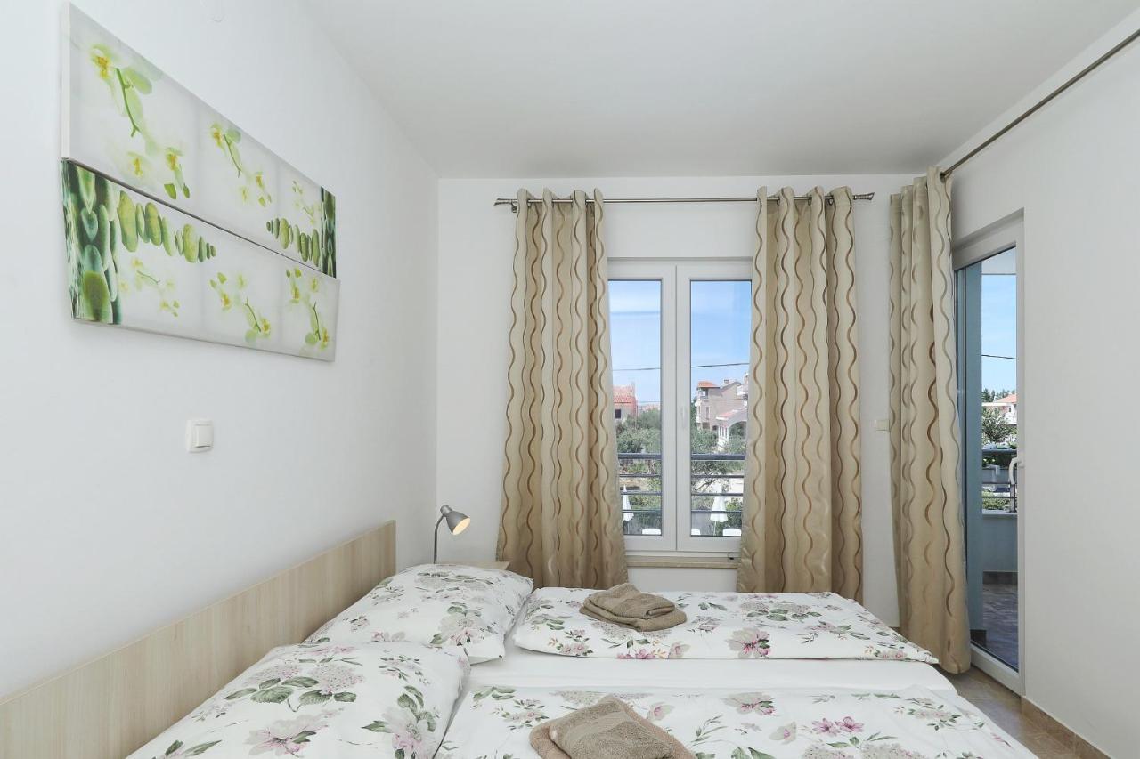 Apartments Punta Privlaka  Bagian luar foto