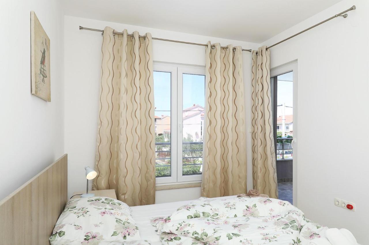 Apartments Punta Privlaka  Bagian luar foto