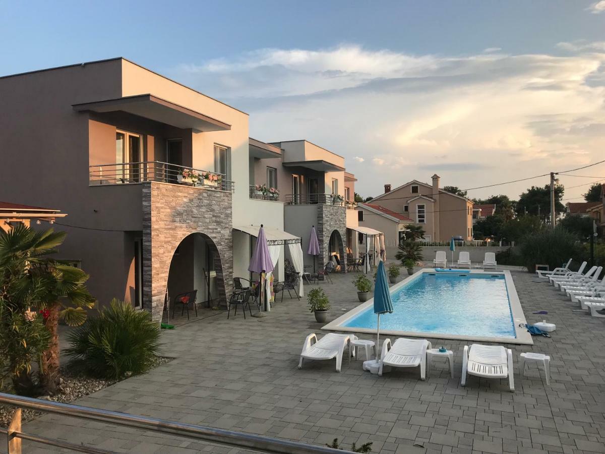 Apartments Punta Privlaka  Bagian luar foto